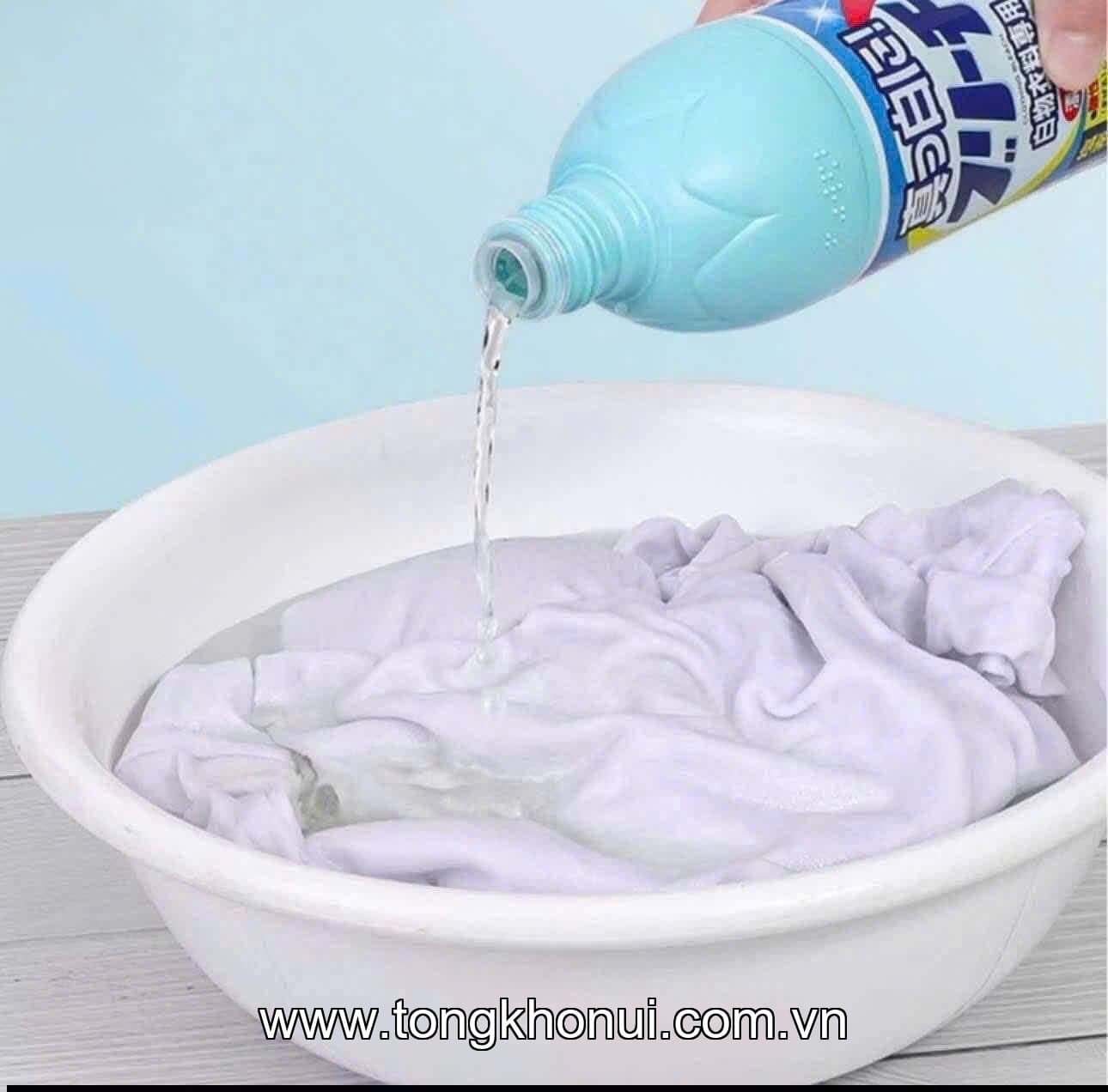 💥 Cứu tinh áo trắng! Nước Tẩy Trắng Rocket 600ml Nhật Bản – Sạch Tinh Tươm, Sáng Như Mới!